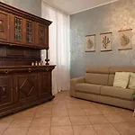 Cortile Del Forno Nel Centro Storico * ארונה
