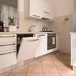 Cortile Del Forno Nel Centro Storico ארונה