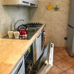 Cortile Del Forno Nel Centro Storico * 阿罗纳